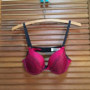 Sexy bra 34a, red bra, lace bra Maidenform 7959, vintage bra, moulin rouge bra